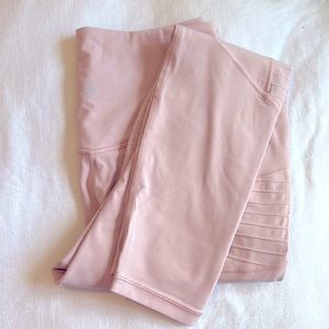 Athleta legging with pocket. Size M